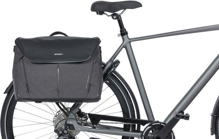 Laptoptas Basil B-Safe Commuter Nordlicht 17 liter 41 x 14 x 32 cm - graphite zwart