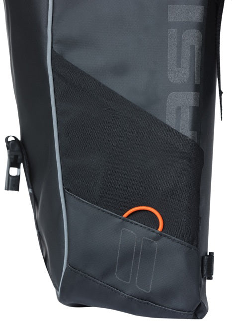 Dubbele fietstas Basil Miles Tarpaulin 34 liter 34 x 16 x 43 cm - zwart/oranje