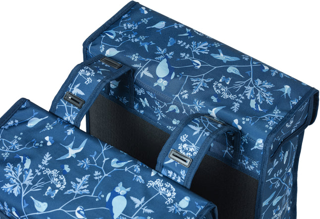 Dubbele fietstas Basil Wanderlust 35 liter 36 x 14 x 41cm - indigo blauw