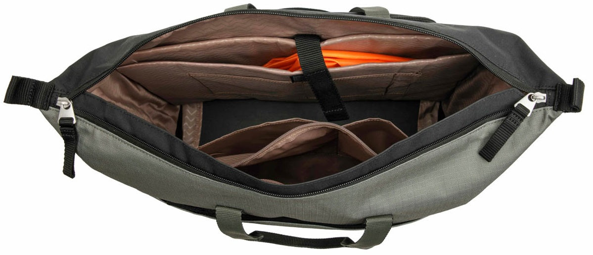 Laptoptas New Looxs Tendo 21 liter 34 x 18 x 44 cm   zwart/groen