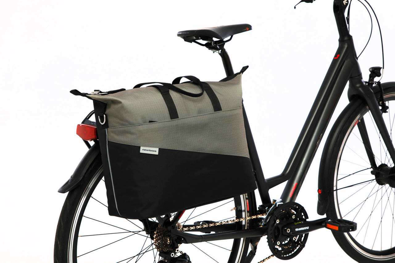Laptoptas New Looxs Tendo 21 liter 34 x 18 x 44 cm   zwart/groen