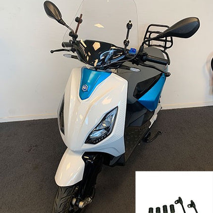 windscherm Regia met bevestigingsset laag (made in EU) helder piaggio1 (one)