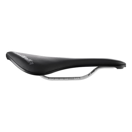 Zadel Selle Italia Novus Evo Boost Superflow L3 Zwart