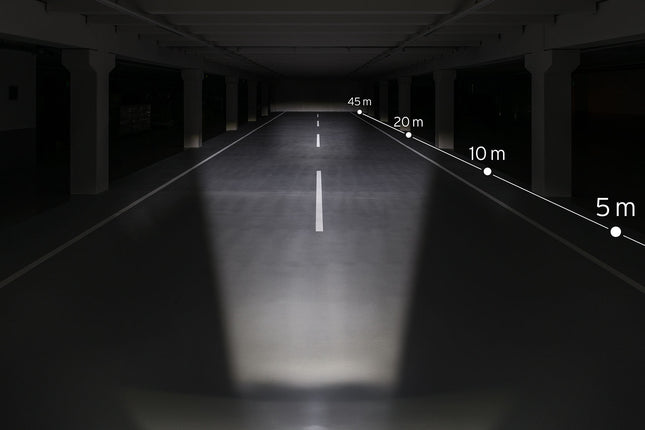 Koplamp Busch und Müller Lumotec IQ Cyo Premium R Senso Plus 60 Lux - zwart