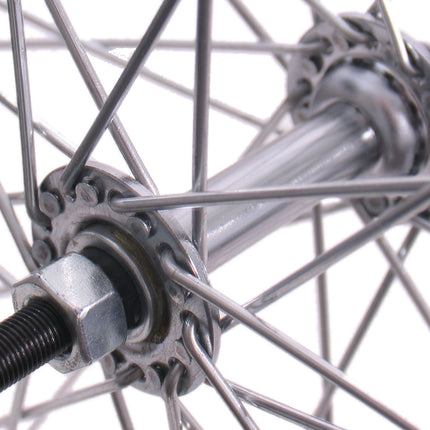 Voorwiel 28 x 1 1/2" - aluminium Ryde velg - verchroomde naaf - zwart