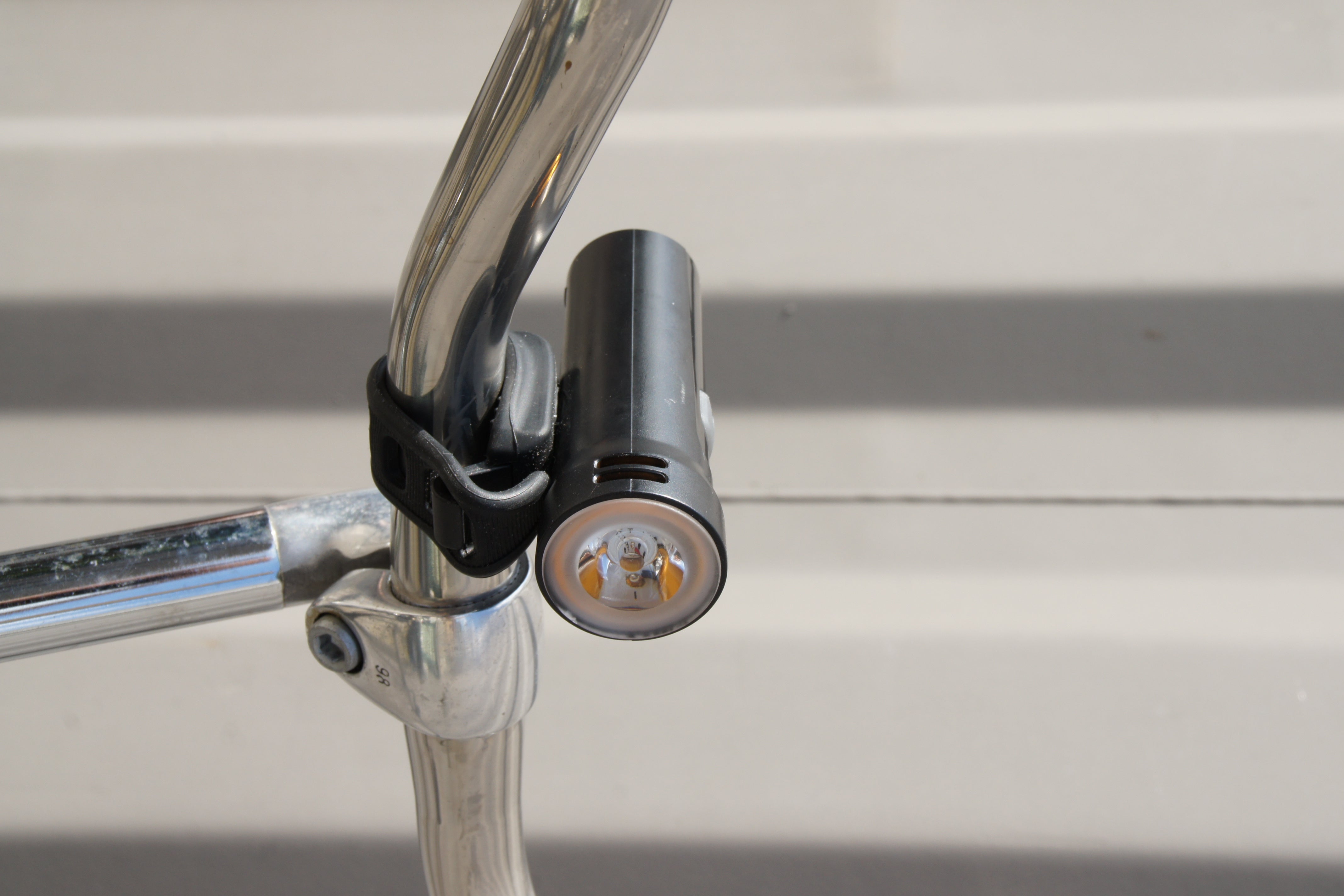Koplamp LED Urban Proof High Brightness -USB oplaadbaar