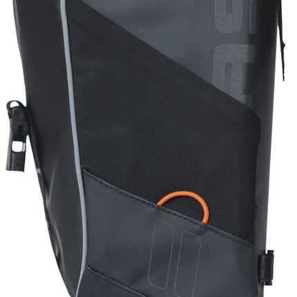 Dubbele Fietstas Basil Miles Tarpaulin MIK 34 liter 13 x 25 x 37 cm - zwart/oranje - afbeelding 4