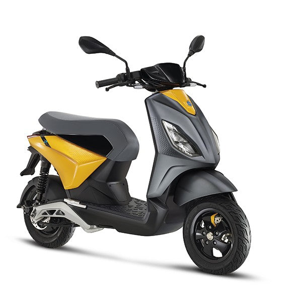 scooter 25km electrisch 29Ah grijs/oranje piaggio1 (one)