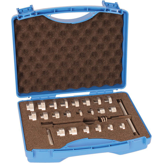 Cyclus lagerinpersset met inpersbussen in koffer