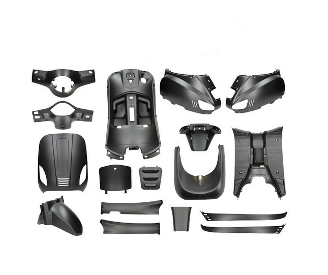 18-delige scooterplaatwerkset China Vespa rondkop, zwart mat � AGM VX50/LX/Napoli