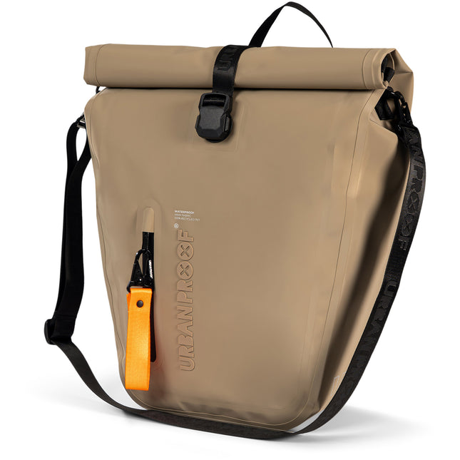 Urban Proof enkele tas Storm 20l RPET zand