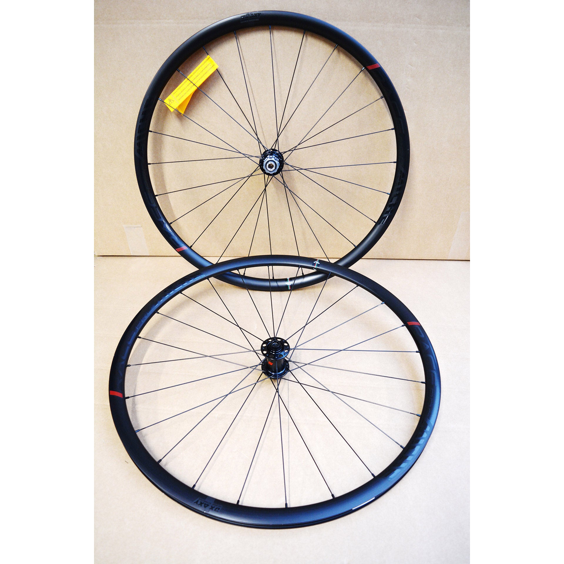 Miche wielset Race PRO DX  center lock TX12/TX12