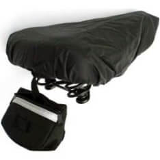 couvre-selle Raincover dans une pochette sur carte