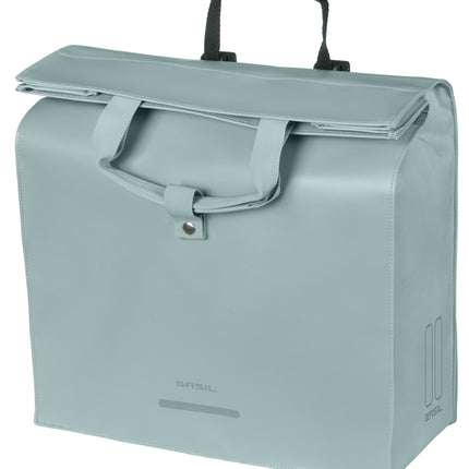 Basil Urban Load Pro fietsshopper silver blue, schuin vooraanzicht